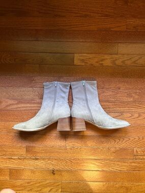 Steve Madden Taupe Suede Ankle Booties with Stacked Heel